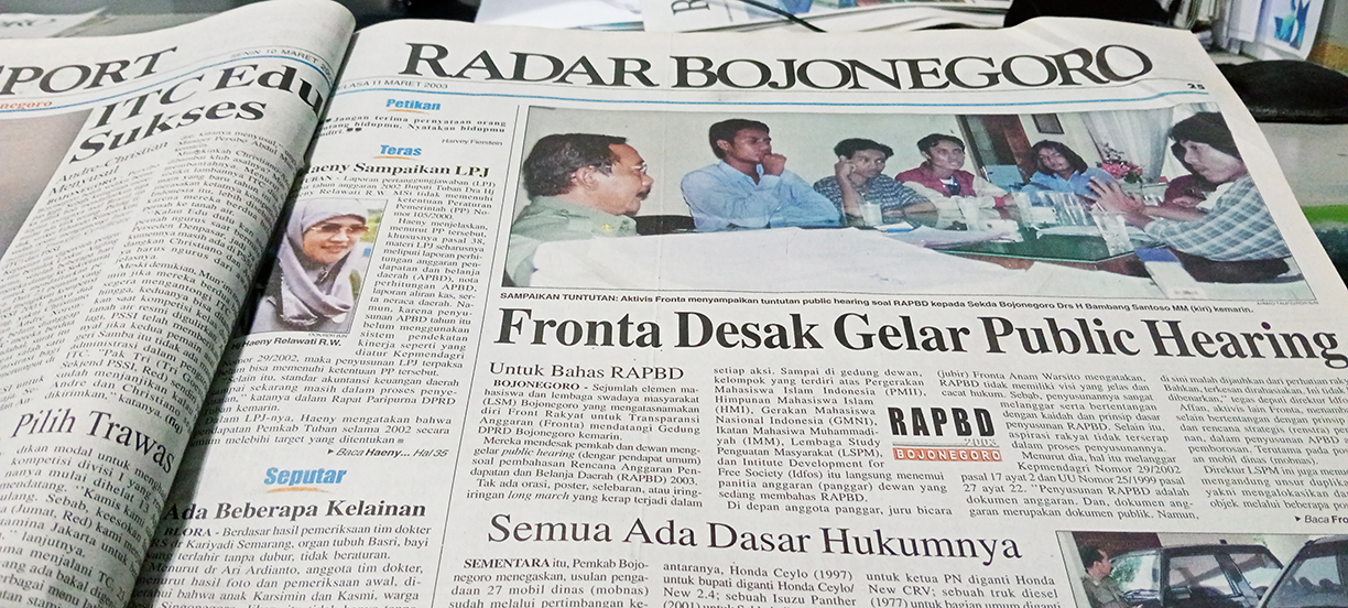 MENDAPAT PENOLAKAN: Kalangan aktivis menolak rencana Pemkab Bojonegoro membelanjakan mobil dinas, dianggap menghamburkan uang negara.
