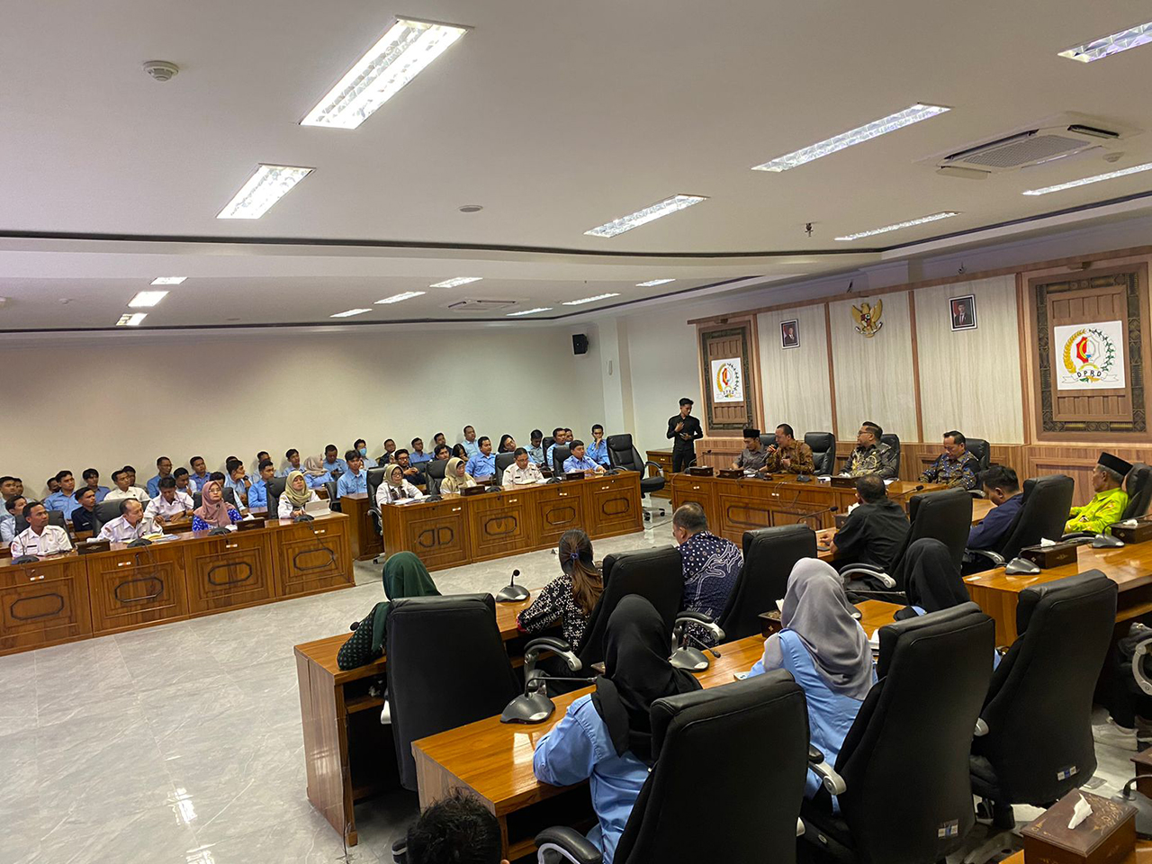 AUDIENSI: Komisi C DPRD Bojonegoro gelar audiensi perihal perbaikan menu MBG selama Ramadan dengan mengundang Ketua Satgas MBG, Korwil SPPG, dan pihak terkait pada Rabu (4/3).