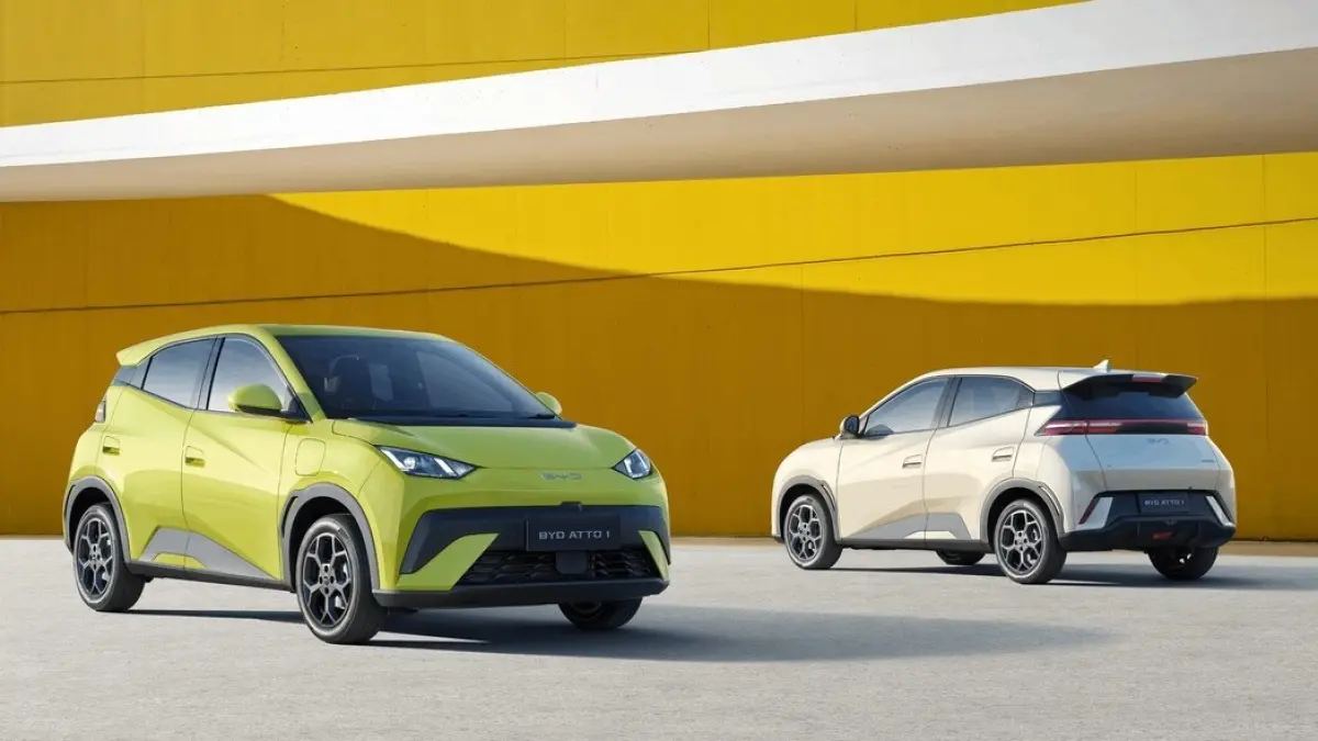 DUEL IRIT: BYD Atto 1 vs Honda Brio.