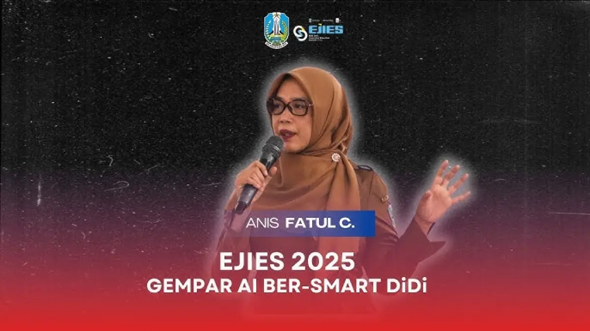 PEREMPUAN: Anis Fatul Cholis, Pengawas Sekolah Cabdindik Bojonegoro-Tuban.