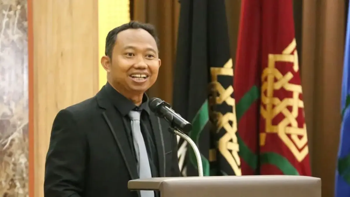 FILSAFAT: Profesor Al-Makin menyayangkan filsafat banyak ditakuti masyarakat.
