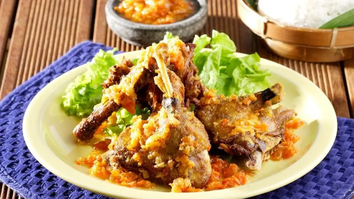 KULINER SEMARANG: Daftar rekomendasi kuliner enak di Semarang.