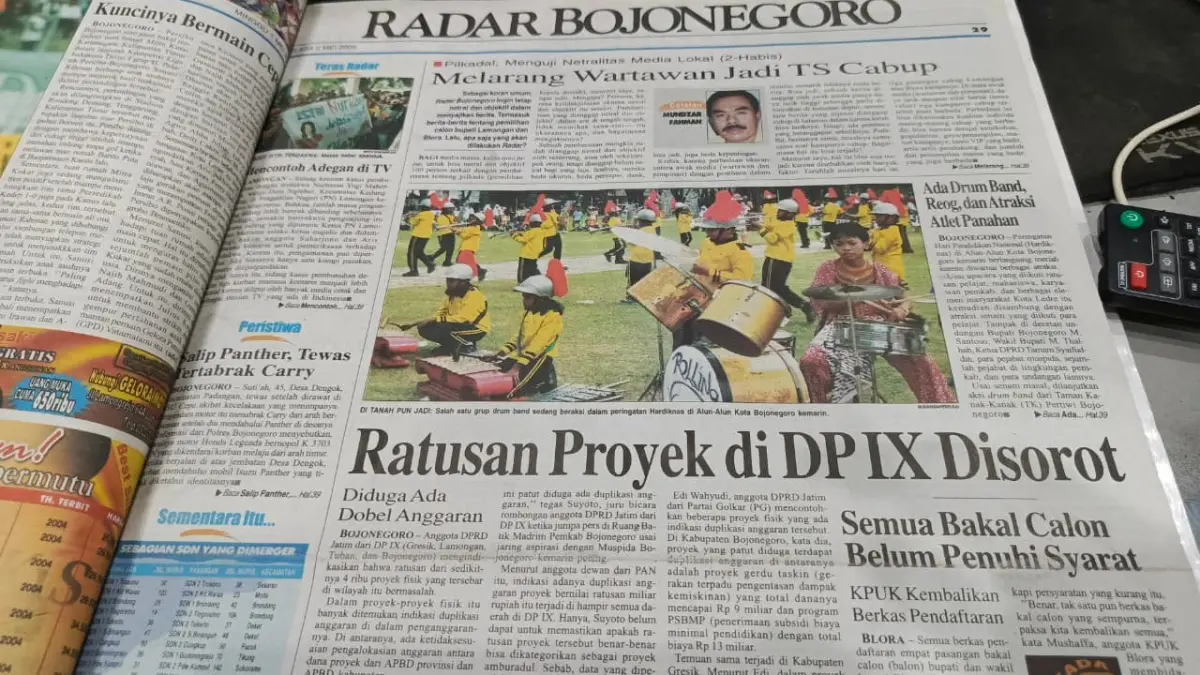 DISOROT: DPRD Jatim mengindikasikan ada ratusan dari sedikitnya 4 ribu proyek fisik yang tersebar di wilayah itu bermasalah pada 2005 silam. (ARSIP JAWA POS RADAR BOJONEGORO)