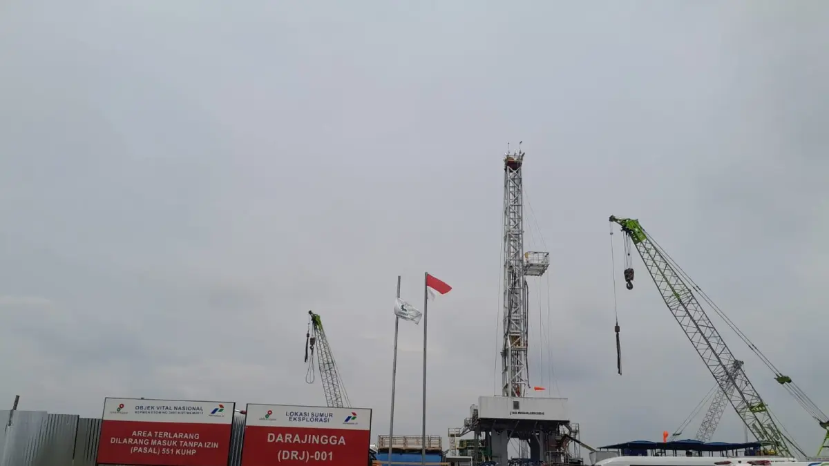 PERKUAT KETAHANAN ENERGI: Aktivitas lokasi sumur eksplorasi Darajingga. DPRD Blora mendorong pengembangan CNG dan optimalisasi migas. (RAHUL OSCARRA DUTA/RDR.BJN)