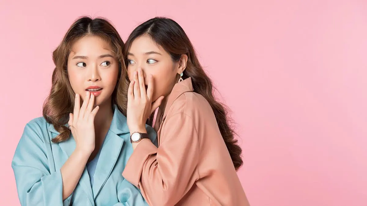 TOXIC: Kita masih bisa berteman dengan teman yang toxic.