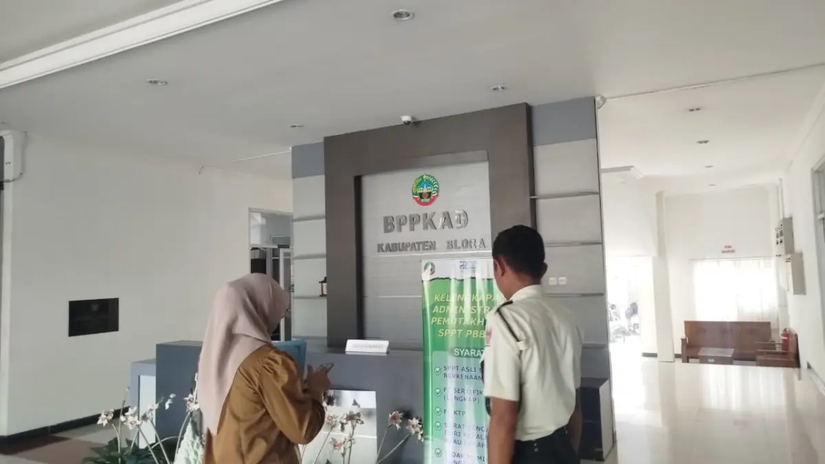 HARUS MEMUTAR OTAK: BPKAD mulai mensimulasikan tambahan pendapatan sebesar Rp 600 miliar, untuk memenuhi kebijakan belanja pegawai. (ACHMAD SYAEROYZI/RDR.BJN)