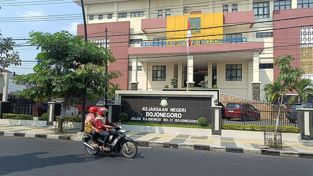 DALAMI KORUPSI: Kejari sedang mendalami dugaan korupsi BKKD 2025 di Desa Klino, Kecamatan Sekar. (YANA DWI KURNIYA WATI/RADAR BOJONEGORO)