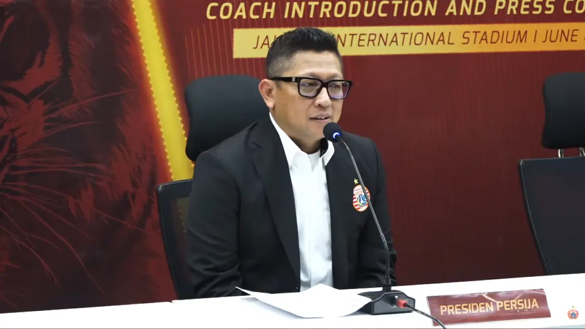 Presiden Persija Jakarta, Muhammad Prapanca memilih JIS sebagai konferensi pers dan pengenalan Shin Tae Yong sebagai pelatih baru Macan Kemayoran, Senin (8/6).