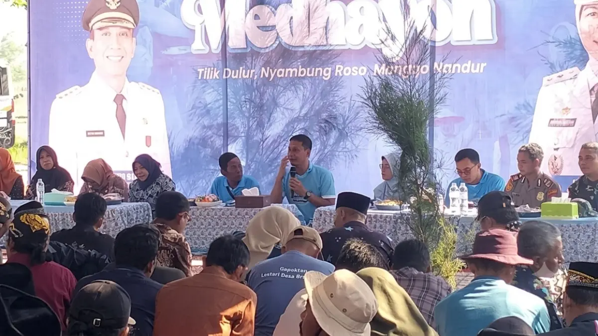 DISKUSI: Bupati mendengar langsung keluhan dari masyarakat, salah satunya tentang sektor pertanian. (YANA DWI KURNIYA WATI/RADAR BOJONEGORO)