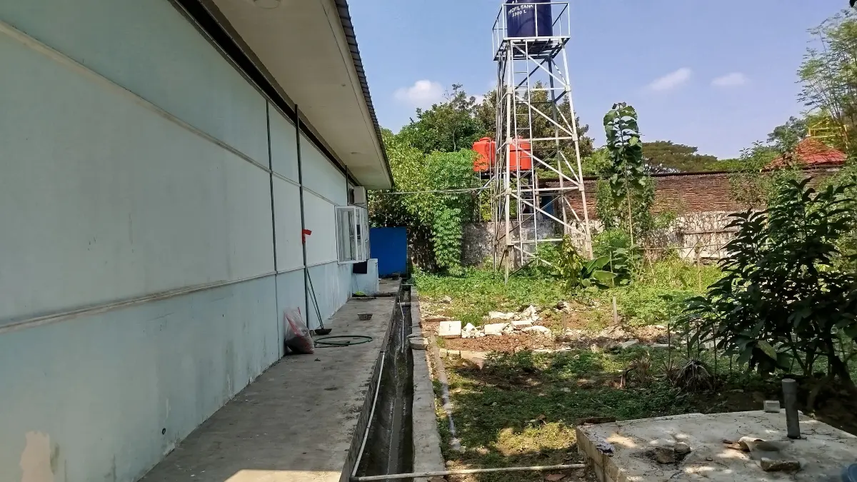 SPPG BLORA: Tampak belakang dapur khusus Blora yang belum punya IPAL.