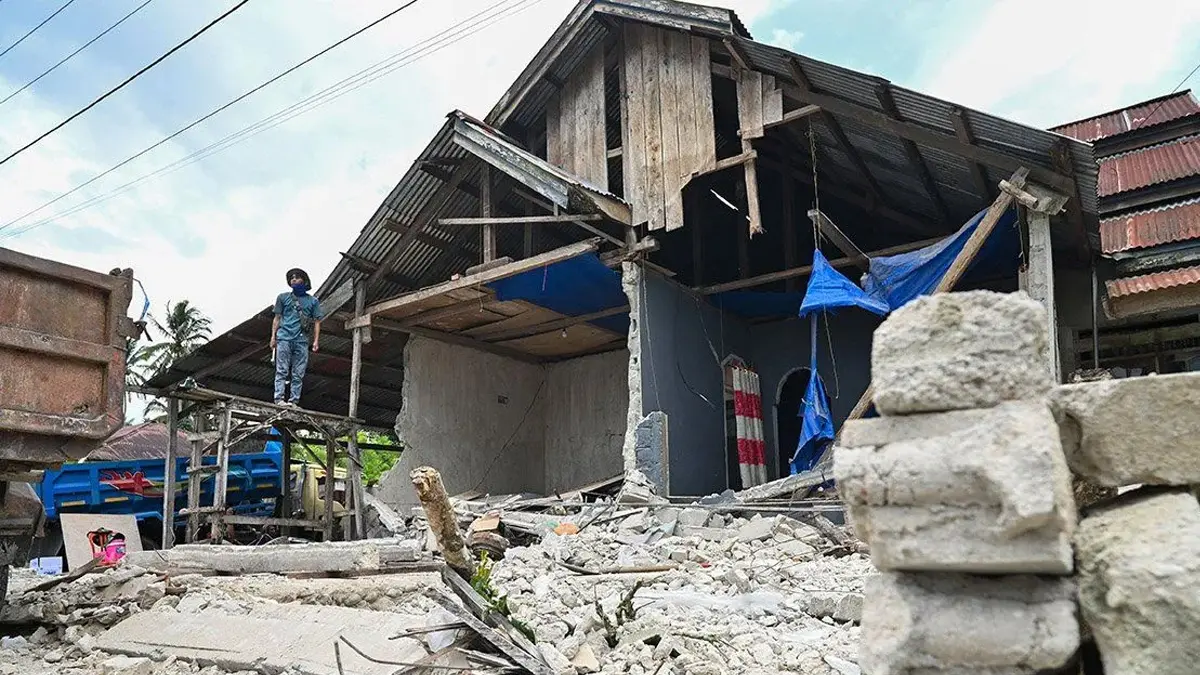 Kondisi bangunan yang rusak di Desa Kamarora A, Kecamatan Nokilalaki, Sigi, Sulawesi Tengah, Rabu (17/6/2026). ANTARA FOTO/Basri Marzuki/wsj/am