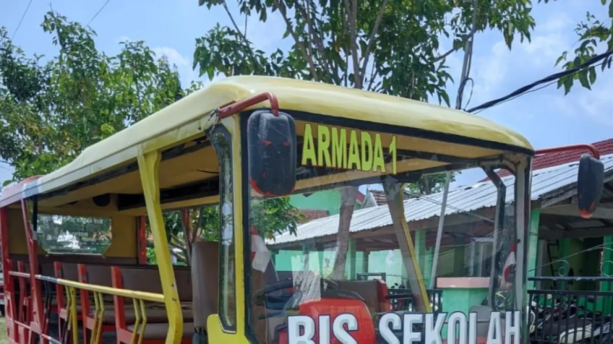 INOVASI : Bus kelinci Tayo ini mengantar jemput siswa di area Kecamatan Sugihwaaras dan sekitarnya. 