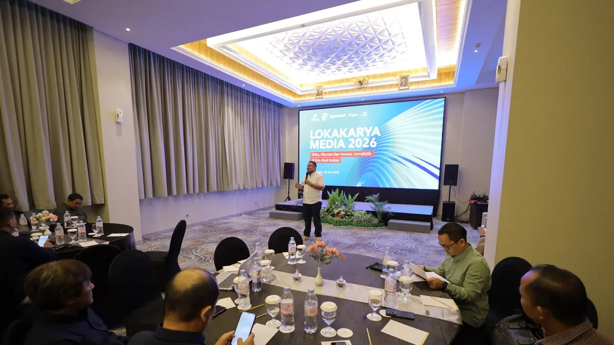 DISKUSI: Diskusi tentang perkembangan teknologi saat gathering EMCL di Jogjakarta. (M. IRVAN RAMADHON/RADAR BOJONEGORO)