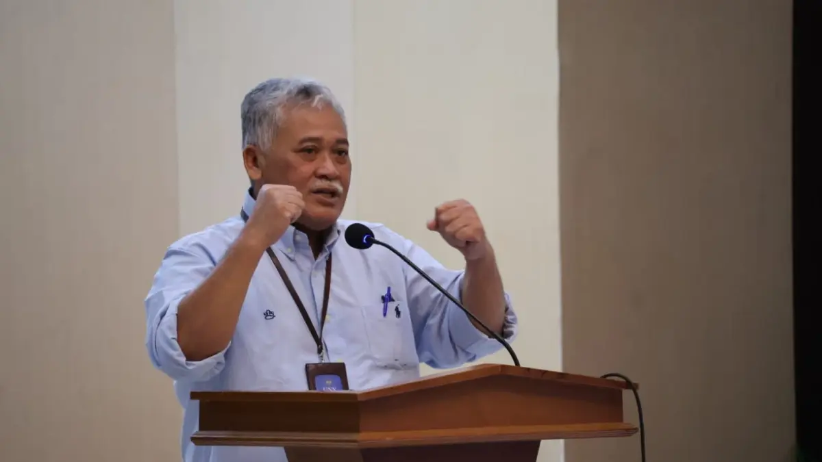DIMATANGKAN: Rektor UNY Sumaryanto keberadaan kampus nantinya tidak hanya menghadirkan gedung perkuliahan, tetapi turut membuka peluang bagi tenaga pendidik asal Blora. (IST./RDR.BJN)