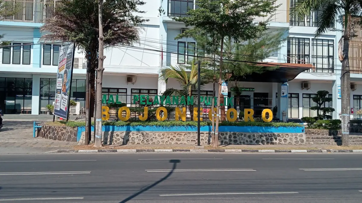 DISOROT: Perizinan di Bojonegoro mendapat sorotan dari DPRD setempat. (YANA DWI KURNIYA WATI/RADAR BOJONEGORO)