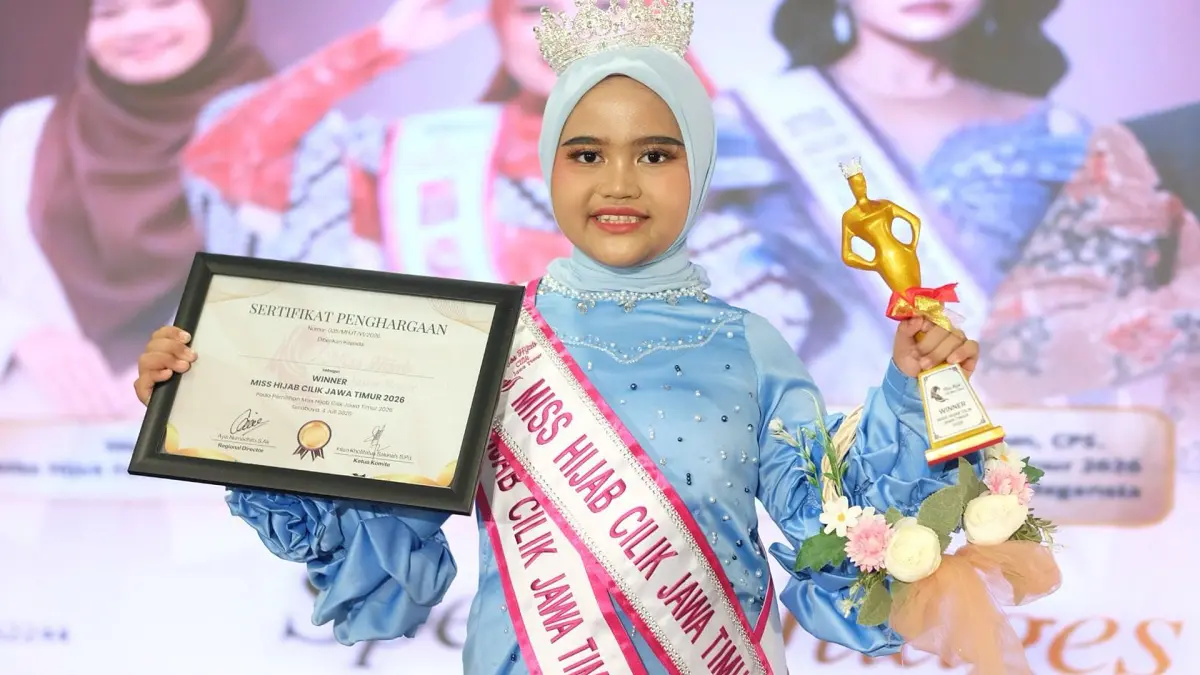 BERBAKAT: Fauzia Hasna Nugraha dinobatkan sebagai winner hijab cilik Jatim 2026. (ISTIMEWA/RADAR BOJONEGORO)