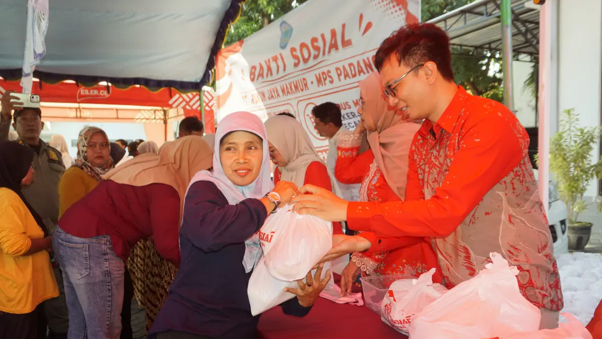 PEDULI EKONOMI: MPS MPS Padangan menggelar pelatihan KPM Gayatri dan tebus murah, mendukung program pemerintah dan dorong ekonomi naik kelas. (FARHAN REZA/RADAR BOJONEGORO)
