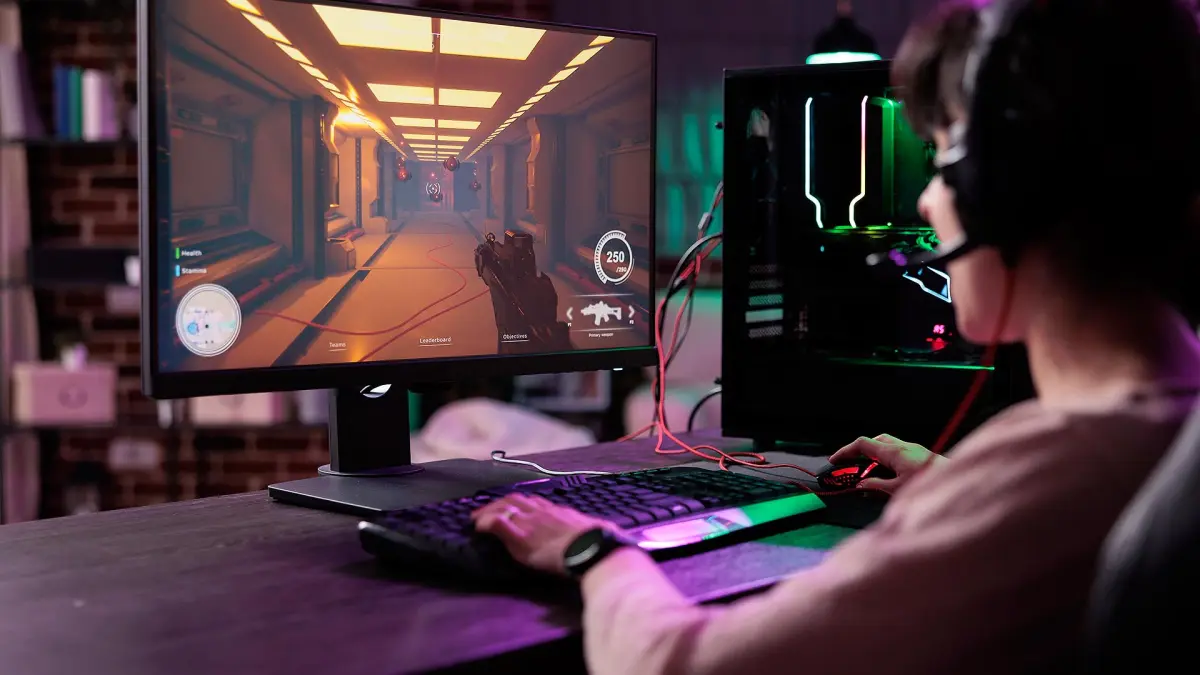 PC editing dan PC gaming memiliki spesifikasi yang sama tetapi keduanya dirancang untuk kebutuhan yang berbeda. (MAGNIFIC/ANDHIKA FERIAWAN/RADAR BOJONEGORO)