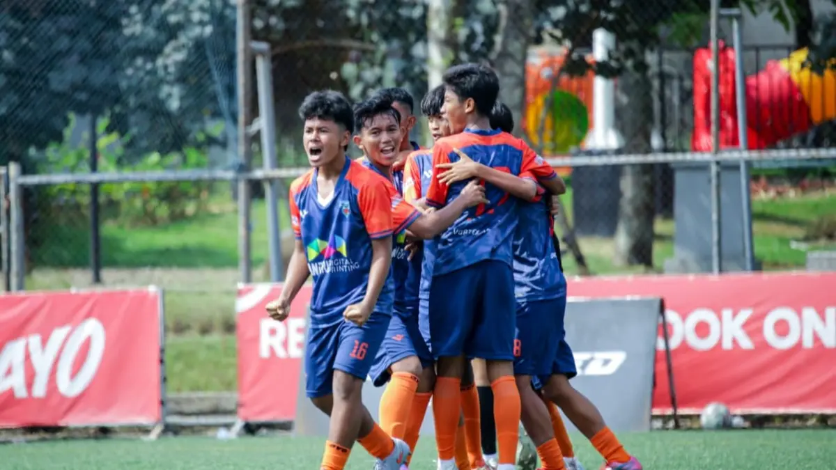 KANDAS: Langkah Bakat Muda Kedungadem terhenti di babak 16 besar. Usai kalah 2-1 dalam laga berlangsung di Lapangan ASIOP Training Ground Sentul, Bogor, kemarin (30/7). (ISTIMEWA/RADAR BOJONEGORO)