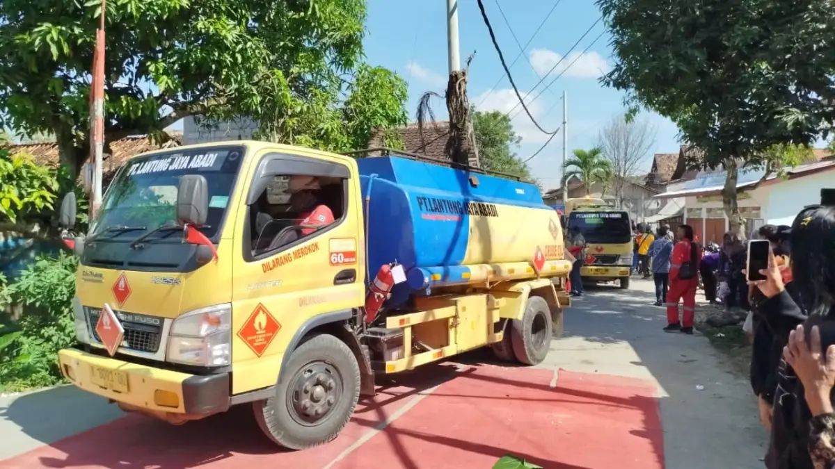 PRODUKTIF: Produksi minyak dari Desa Plantungan di bawah naungan Blora Migas Energi (BME) hendak dikirim ke Pertamina. (IST./RDR.BJN)&nbsp;