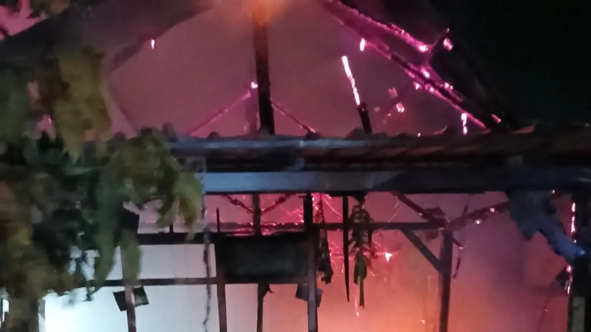 Hangus terbakar. (ISTIMEWA) 