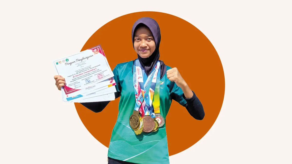 &nbsp;  SHE: Siti Fathimah