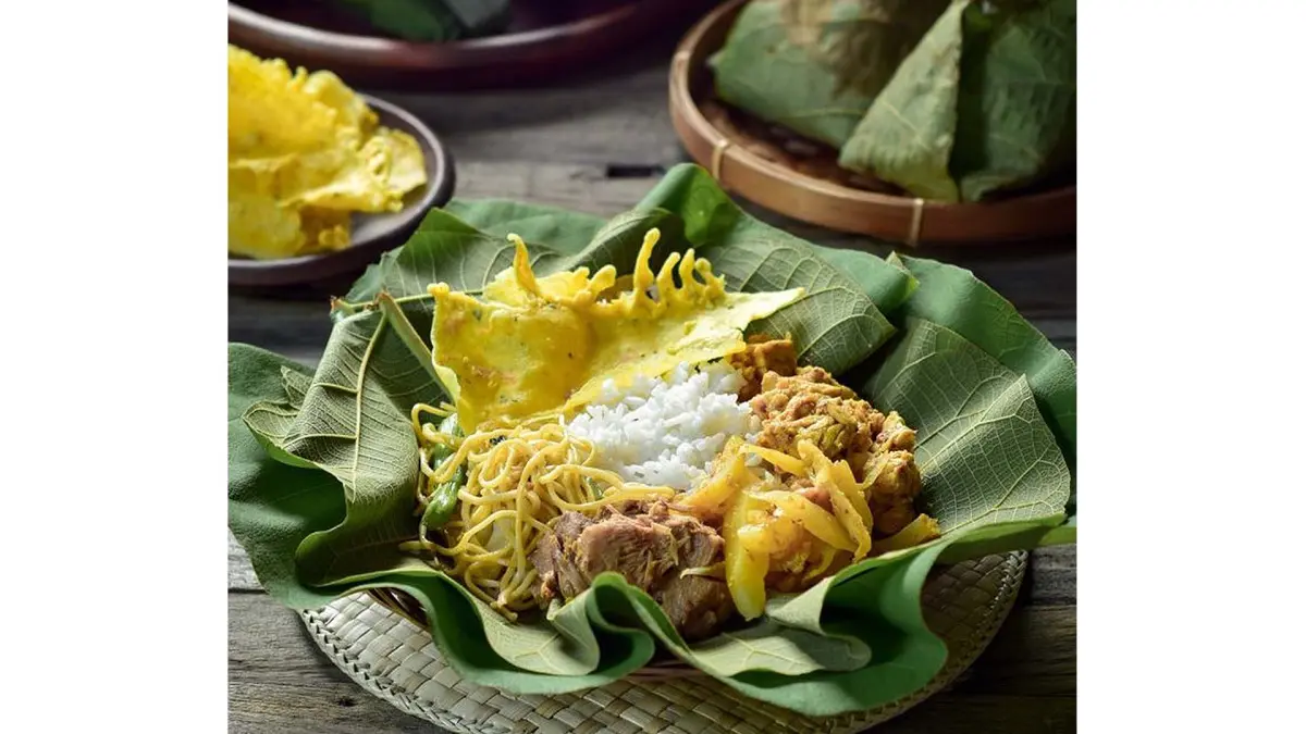 Nasi Buwuhan Khas Bojonegoro. (PINTEREST/RADAR BOJONEGORO)