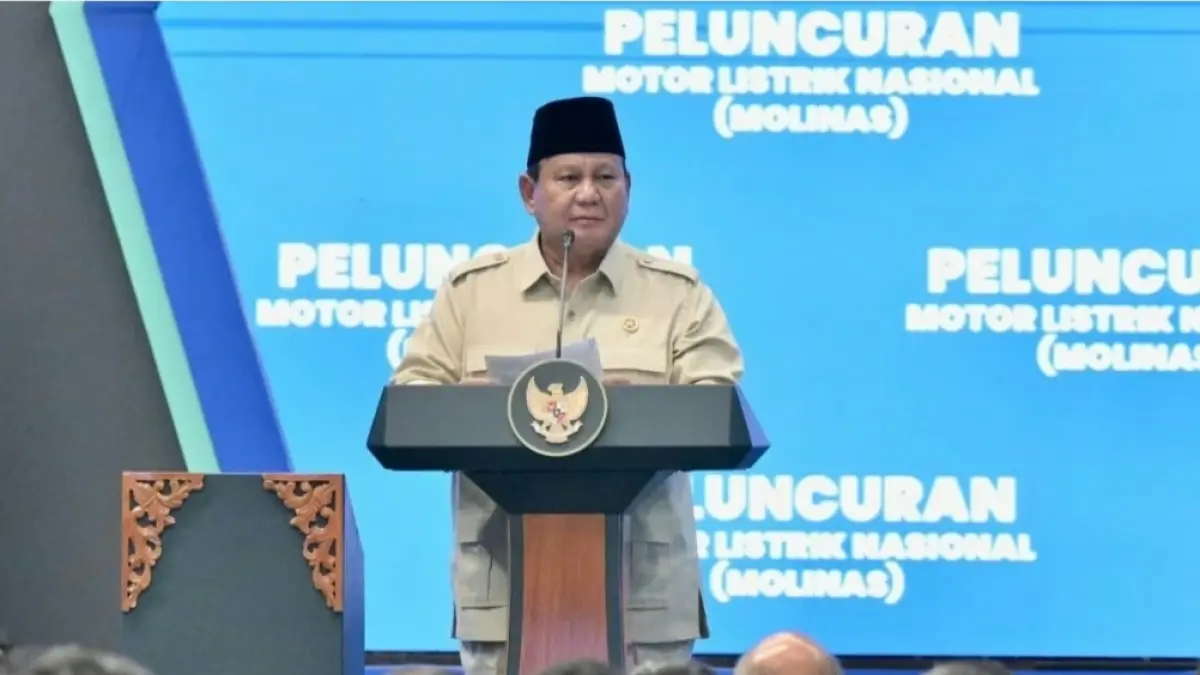 Prabowo Subianto saat peluncuran Motor Listrik Nasional (Molinas). (BPMI Setpres/Rusman) 