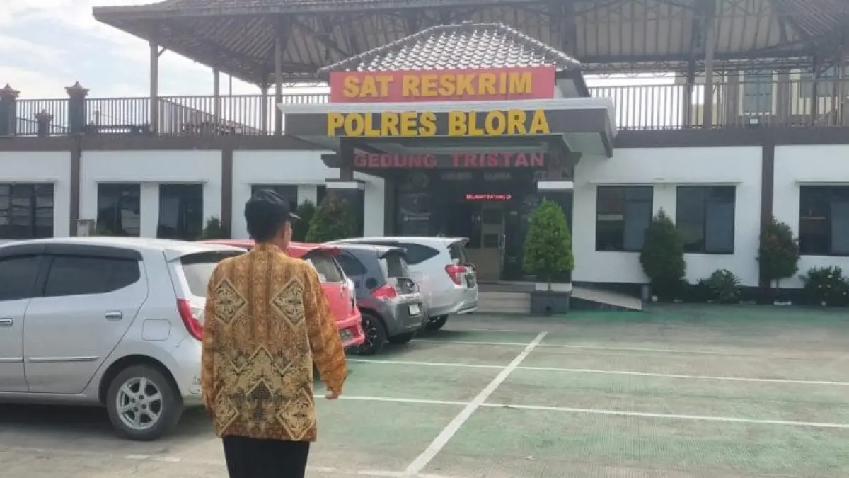 BERGULIR: Satreskrim Polres Blora resmi menaikkan status perkara kasus dugaan dokter melakukan KDRT dan Perzinaan masuk ke tahap penyidikan. (ACHMAD SYAEROYZI/RDR.BJN)