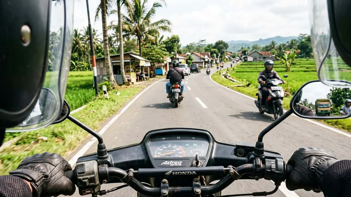 Honda Grand Astrea motor lawas yang sering diburu kolektor membuat harganya semakin melambung tinggi. (GEMINI AI/ANDHIKA FERIAWAN/RADAR BOJONEGORO)