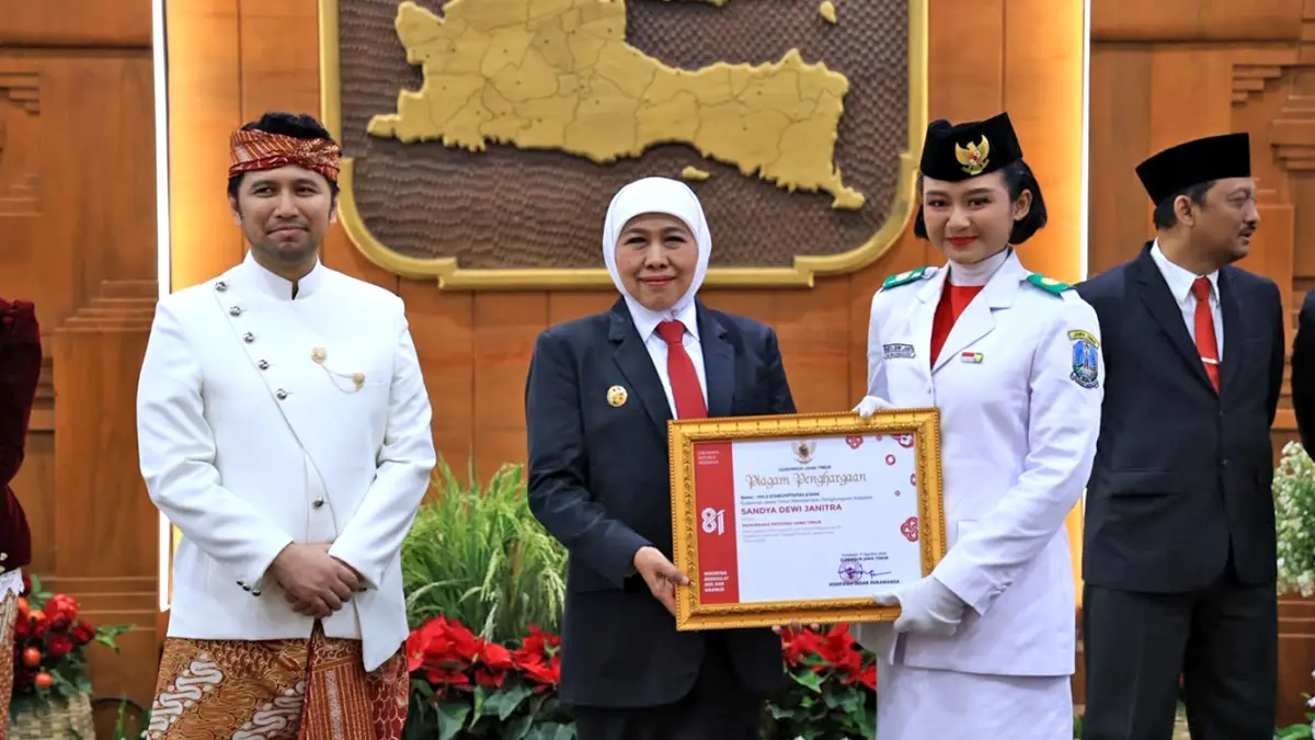 HARUMKAN BOJONEGORO: Sandya Dewi Janitra, warga Desa Sumengko, Kecamatan Kalitidu ini dipercaya sebagai komandan Paskibraka Jawa Timur 2026. (ISTIMEWA/RADAR BOJONEGORO)