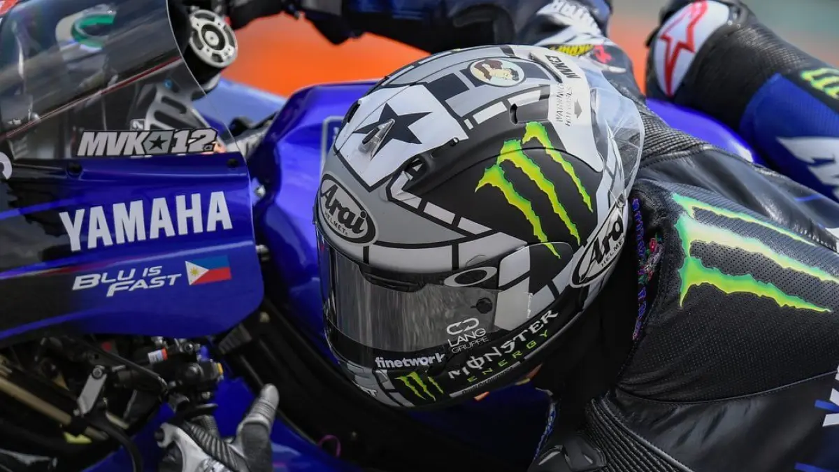 Helm Arai RX-7X yang dipakai pembalap Moto-GP. (ISTIMEWA)