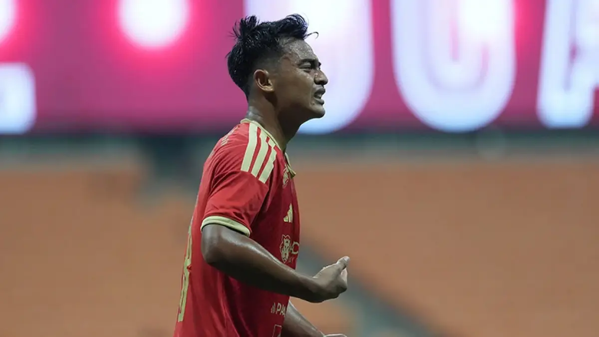 Pratama Arhan ketika tampil bersama Persija melawan Brisbane Roar. (I.LEAGUE)