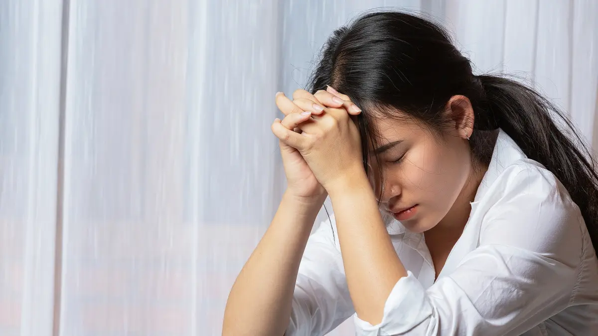 Perempuan memendam perasaan dapat menyebabkan kondisi psikologis yang tidak baik. (MAGNIFIC/ANDHIKA FERIAWAN/RADAR BOJONEGORO)
