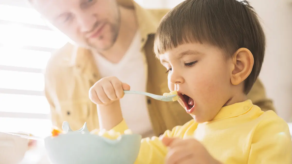 Tips memberikan nutrisi anak untuk pertumbuhan tinggi badan. (MAGNIFIC/ANDHIKA FERIAWAN/RADAR BOJONEGORO)