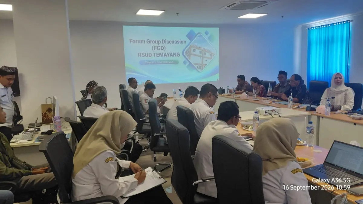 BAHAS KESEHATAN: DPRD bersama dinkes menggelar diskusi percepatan operasional Puskesmas Temayang. (ISTIMEWA/RADAR BOJONEGORO)