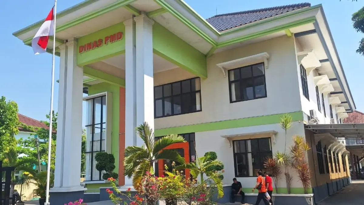 TAMPAK DEPAN : Kantor DPMP Blora. Saat ini ada sebelas jabatan kades yang dijabat Pj.