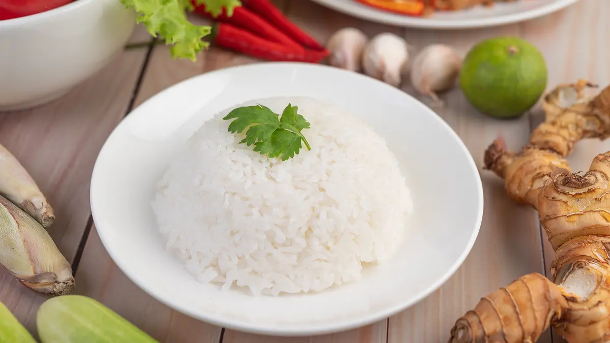 Nasi putih yang didinginkan dipercaya baik untuk penderita gula darah, benarkah ?