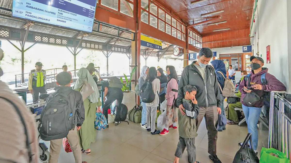 RAMAI: Terdata sebanyak 519 ribu orang menggunakan jasa KA di Stasiun Cepu selama sembilan bulan terakhir. (IST./RDR.BJN)