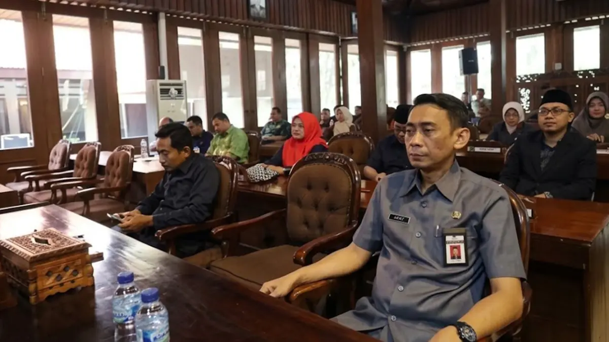 TERPENGARUH: Dampak efisiensi anggaran, kegiatan rapat paripurna yang dilaksanakan DPRD Blora tanpa makanan dan minuman (mamin). (IST./RDR.BJN)
