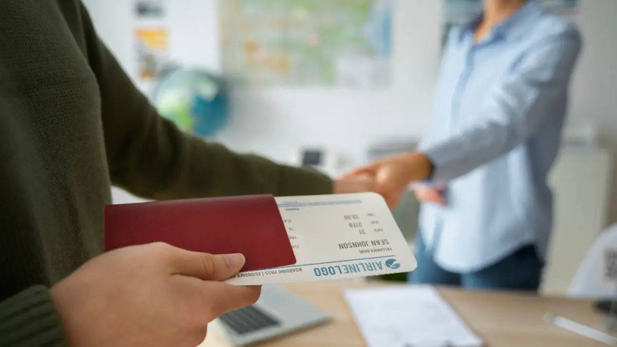 Sudah Pegang Boarding Pass? Jangan Langsung Santai, Ini yang Harus Kamu Lakukan