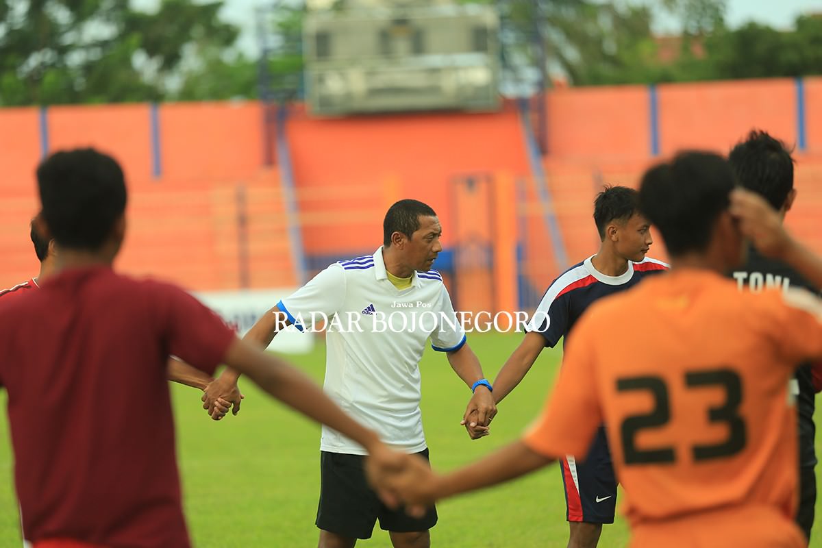 jeda-kompetisi-manajemen-persibo-kembali-adakan-seleksi