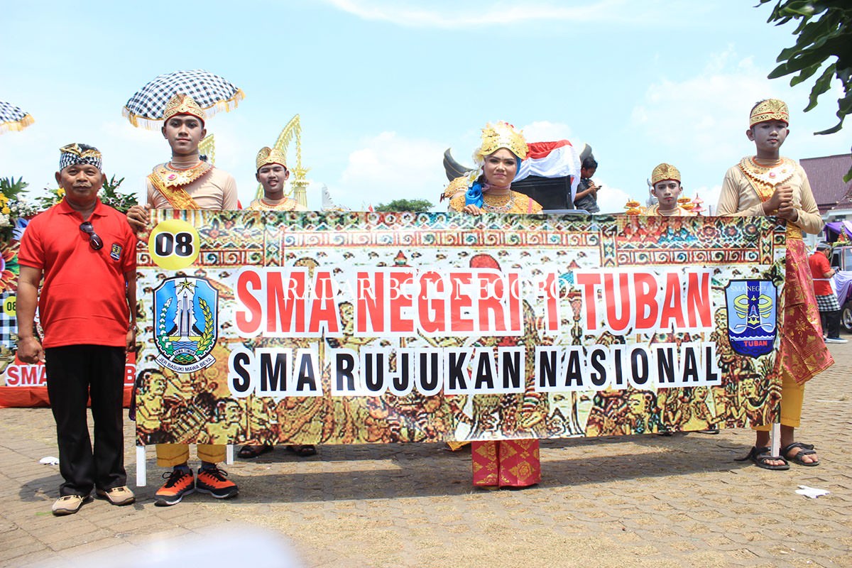sman-1-tubanjuara-1-karnaval-sma-angkat-kebudayaan-bali-dwipajaya