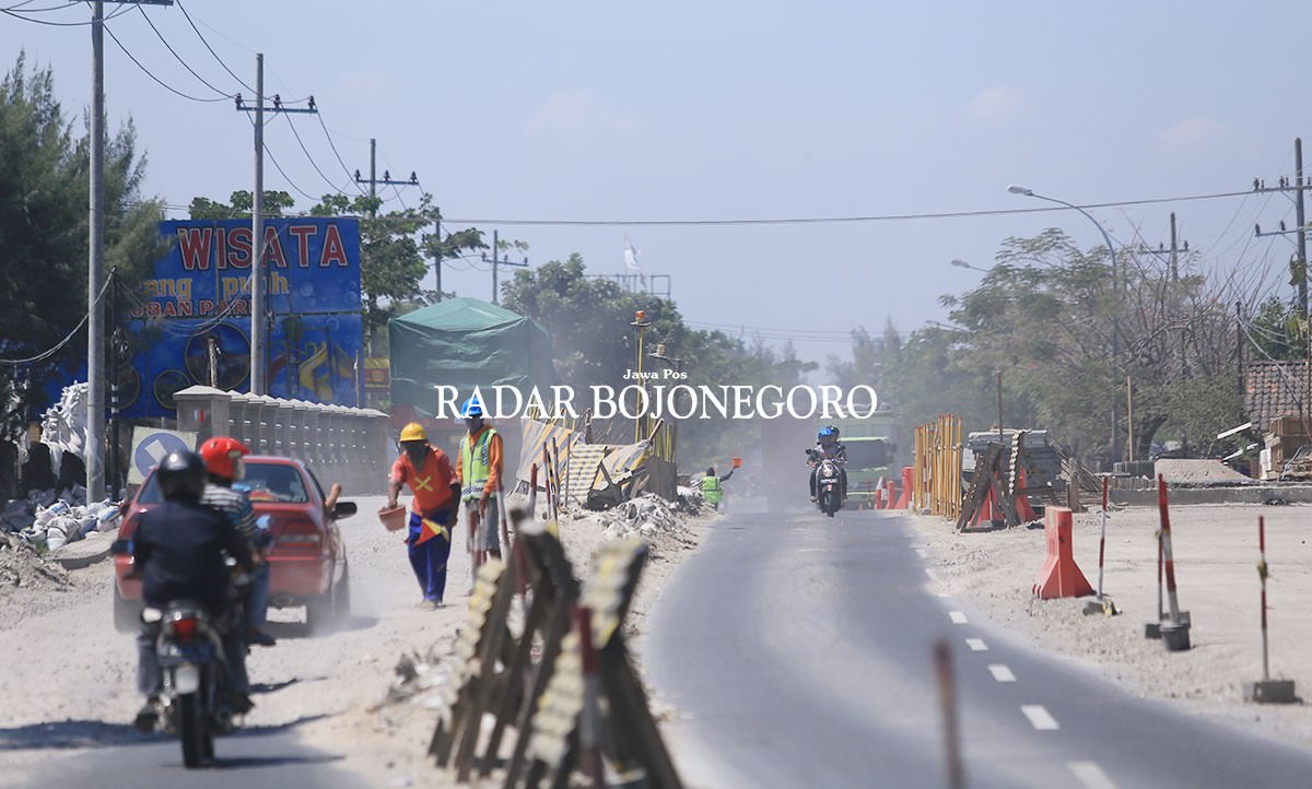 tiga-kali-disiram-debu-masih-pekat