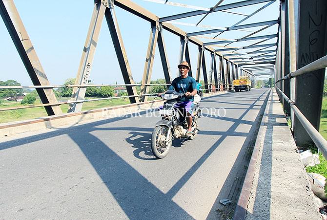jembatan-karanggeneng-dianggarkan-rp-750-juta
