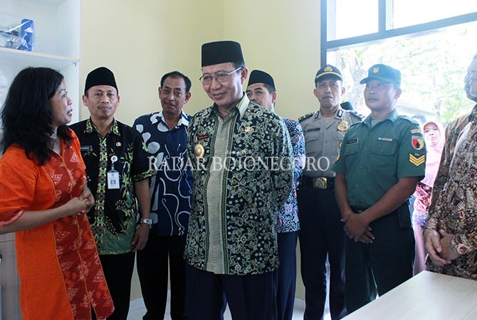 smpn-1-palang-dapatkan-bantuan-exxonmobil-dan-psf