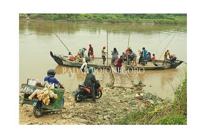 debit-air-bengawan-solo-fluktuatif