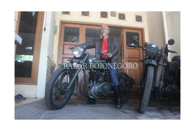 mariyadi-menanti-20-tahun-demi-motor-perang-2habis