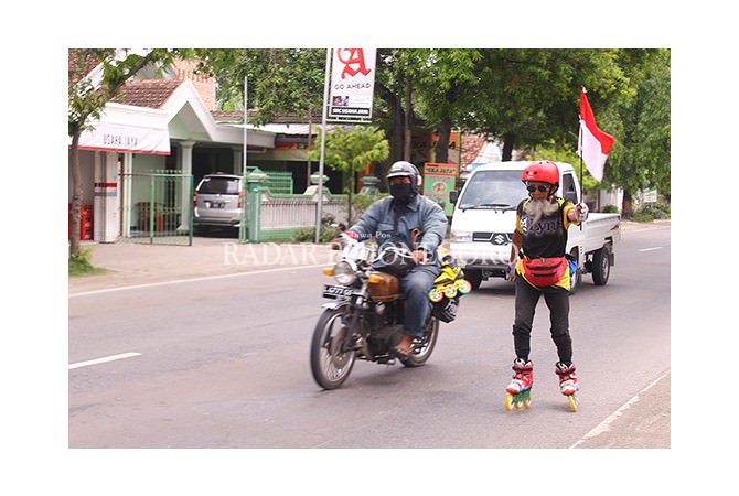 mengenal-mbah-pri-kakek-bersepatu-roda-dari-yogyakarta-ke-surabaya