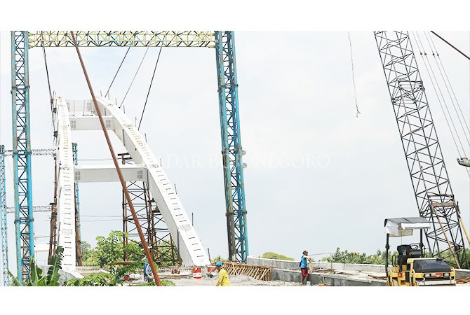 Kontraktor Jembatan Bojonegoro-Trucuk Bakal Kena Denda 